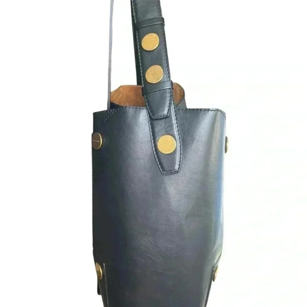 Stella Mc Cartney Stella Popper Bucket Bag Black Color Gold Hardware. - Picture 8 of 14